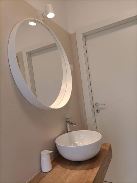 Gardasee Apartment 加尔达湖滨 外观 照片